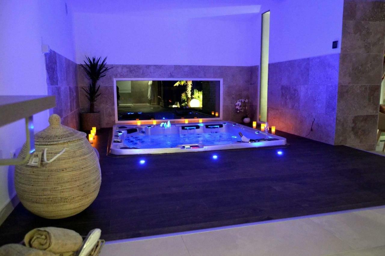 L Instant Magique Bed & Breakfast *
