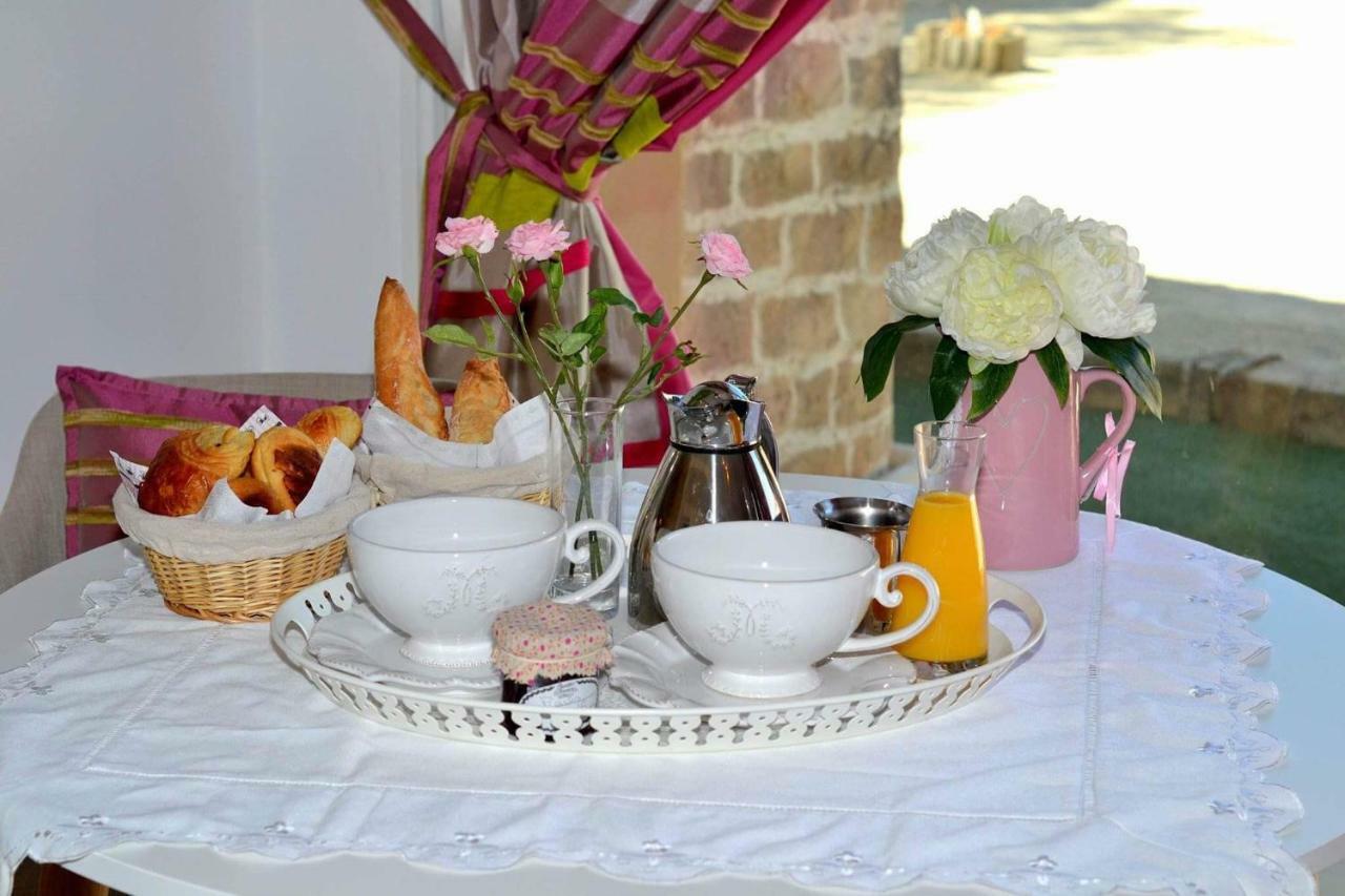 L Instant Magique Bed & Breakfast